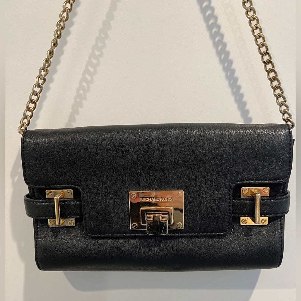 Black Michael Kors shoulder bag